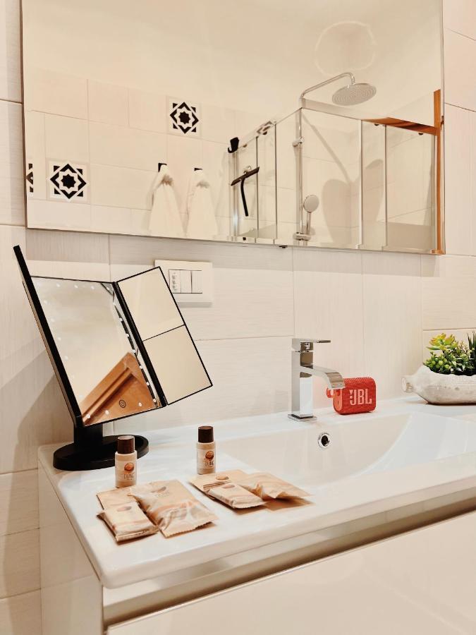 Futura Suite Apartment 볼로냐 외부 사진
